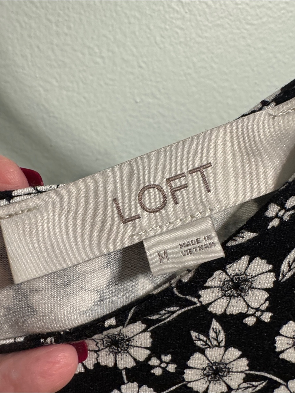 Loft Black and White Floral Sleeveless Dress - Picture 2 of 7